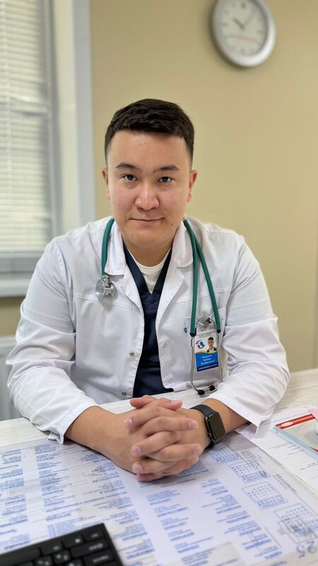 Мырзалы Бекжан Жамбылович - врач инфекционист Image